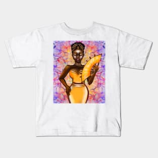 Queen Black is beautiful black girl with Gold earrings, necklace,  tiara, dress and fan with dark brown skin ! Kids T-Shirt